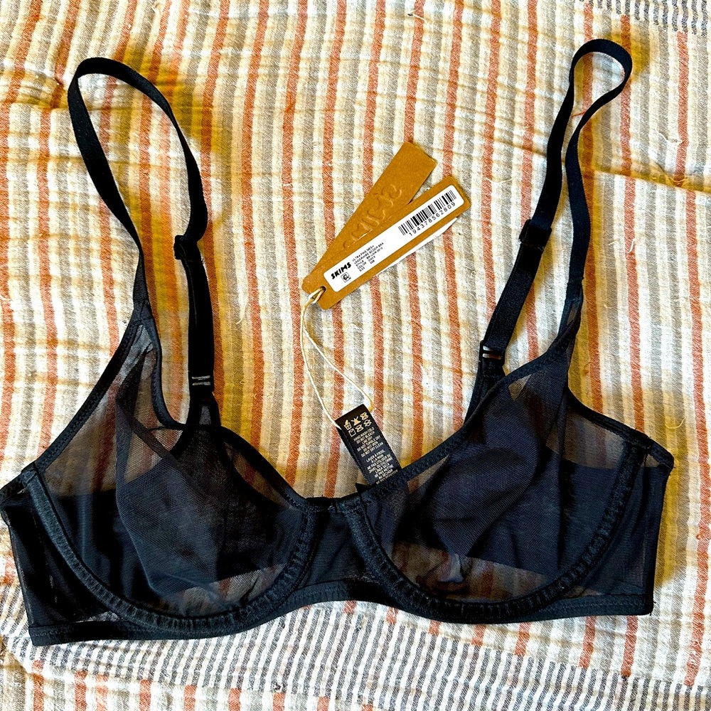 Skims Bra 34B